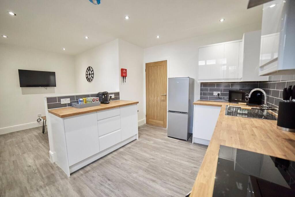 High Spec Spacious 2Bd Apt, Parking, Nr Newcastle Gateshead Exterior photo